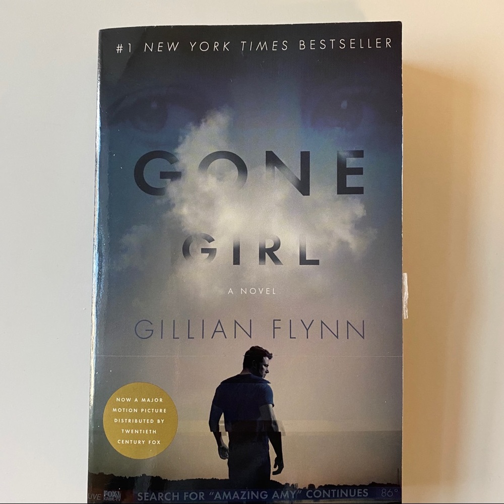 Gone Girl Paperback Cover